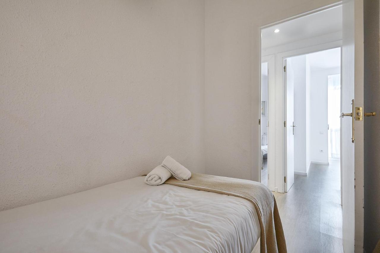 Bbarcelona Clot Apartments Екстериор снимка