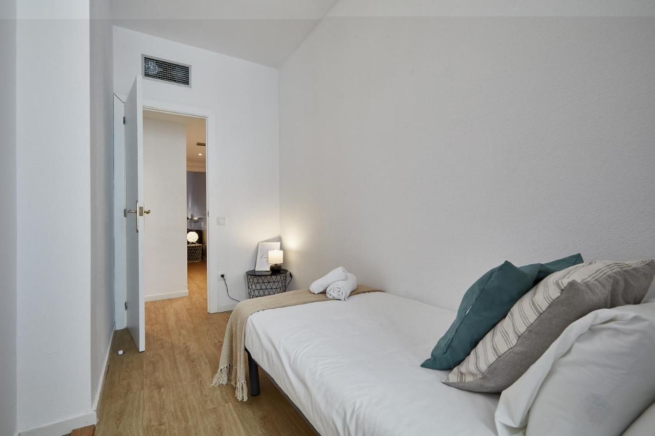 Bbarcelona Clot Apartments Екстериор снимка